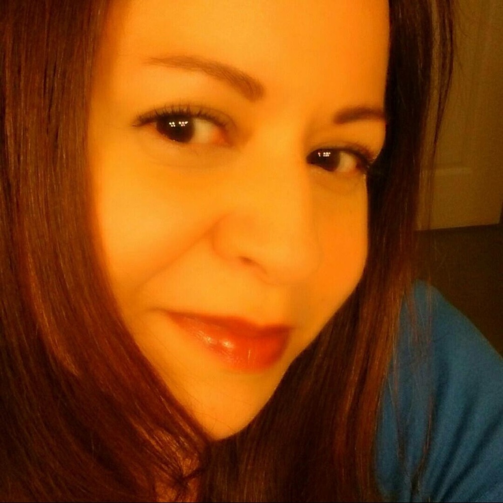 Meet your Posher, Dolores